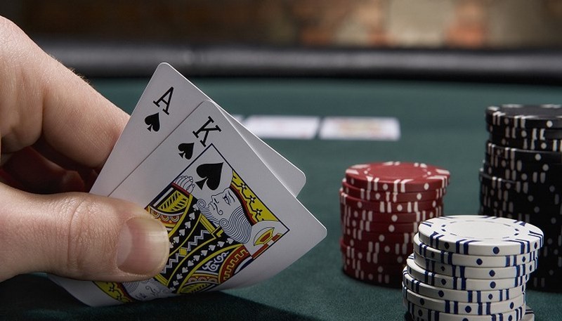 Cách chơi blackjack có quy tắc tính điểm khá đơn giản